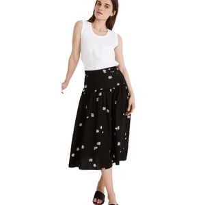 Madewell Linen blend skirt.